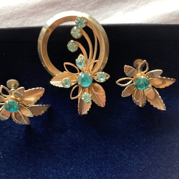 Vintage Brooch and earring set, turqoise and gold colours.  Unsigned. - Picture 2 of 6